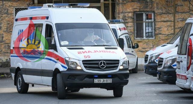 Bərdədə avtomobil 71 yaşlı qadını vuraraq öldürüb